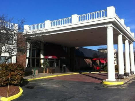 Ramada Mystic Hotel Buitenkant foto